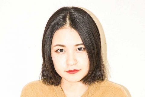 変身！黒髪ガール