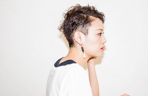 変身！　カリアゲガール。