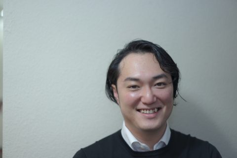 『営業マンにHENSHIN』