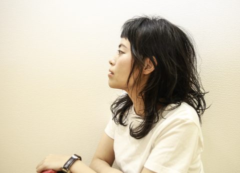 ウルフ シルエット　ガール＊