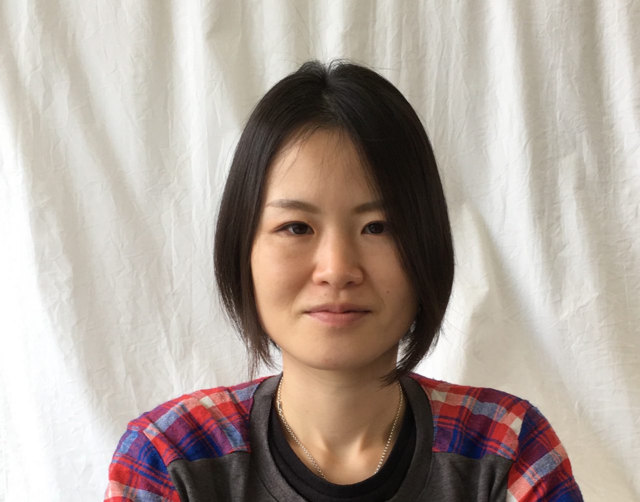 襟足スッキリ！！ショートのステップボブ☆                       カラーはブルーベリーアッシュです☆ BEFORE