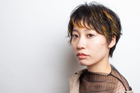 変身！エッジカラーのショートヘア