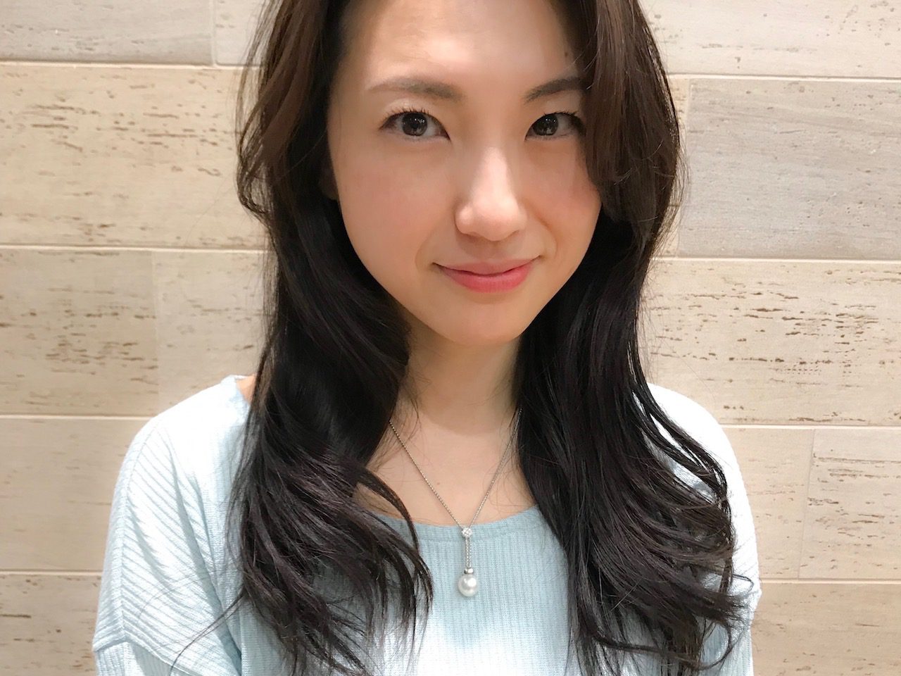 綺麗め女子から大人かわいい女子に BEFORE