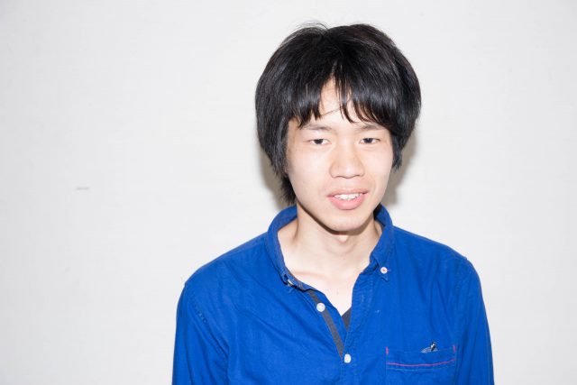 変身！　アカペラウルフ BEFORE