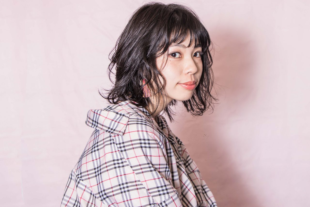 変身！クールな透け感 スタイル写真