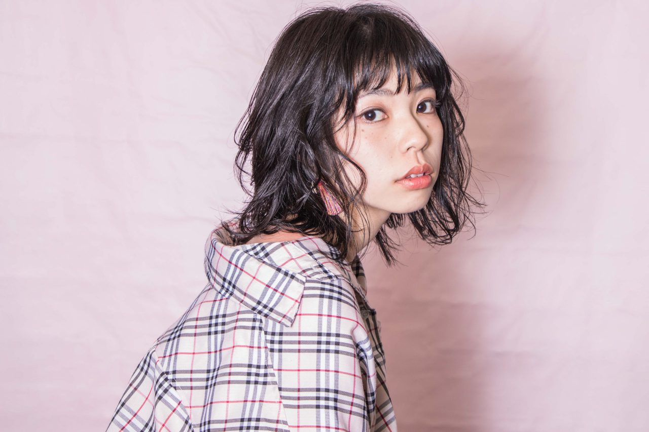 変身！クールな透け感 スタイル写真