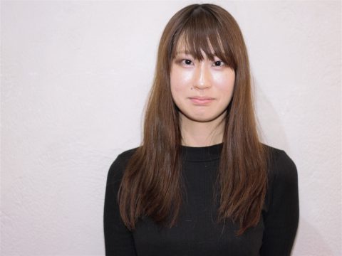 幅広バングで個性☆