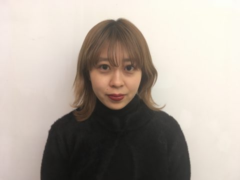 ブルーグレーのカジュアルウルフ BEFORE