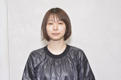 揺れ感カールでフェミニンスタイル BEFORE
