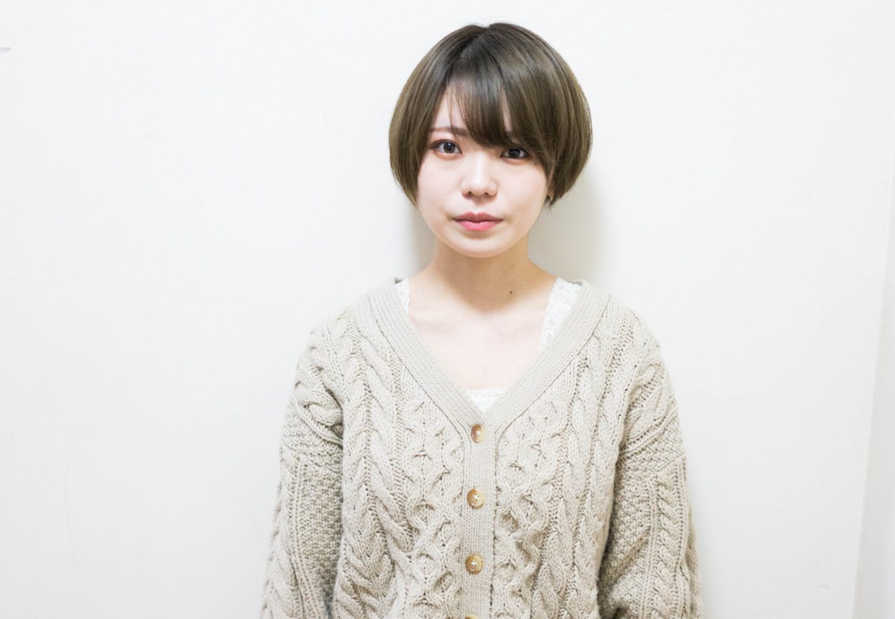 変身！ブロンドショート BEFORE